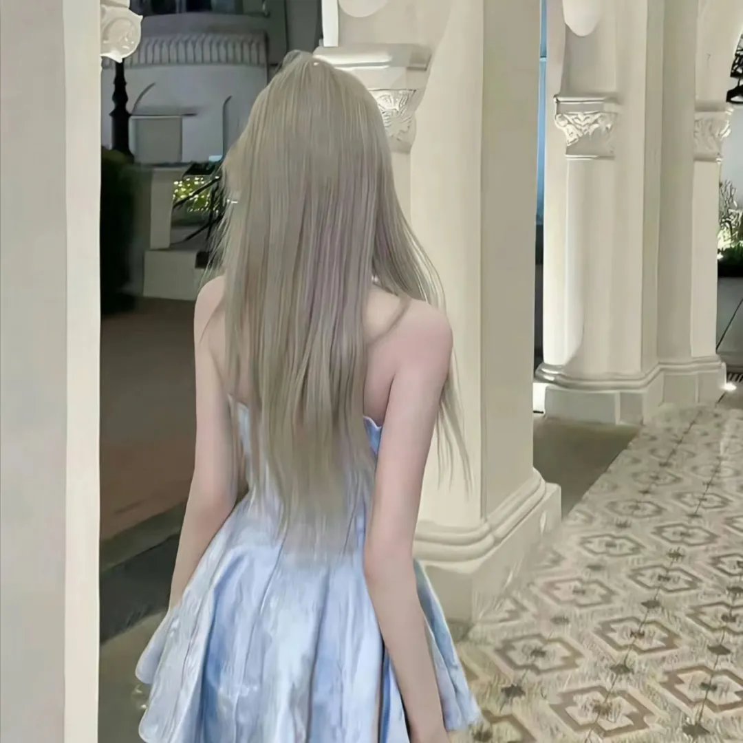 许我春朝应白首